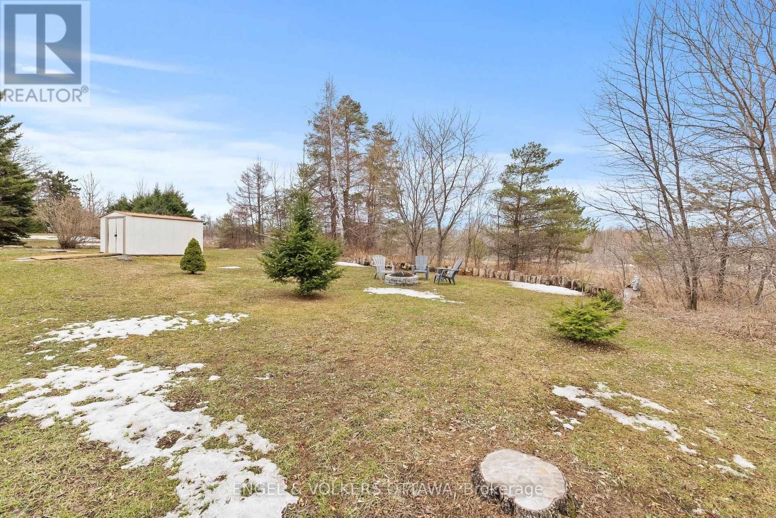 4624 ALBION ROAD Image 48