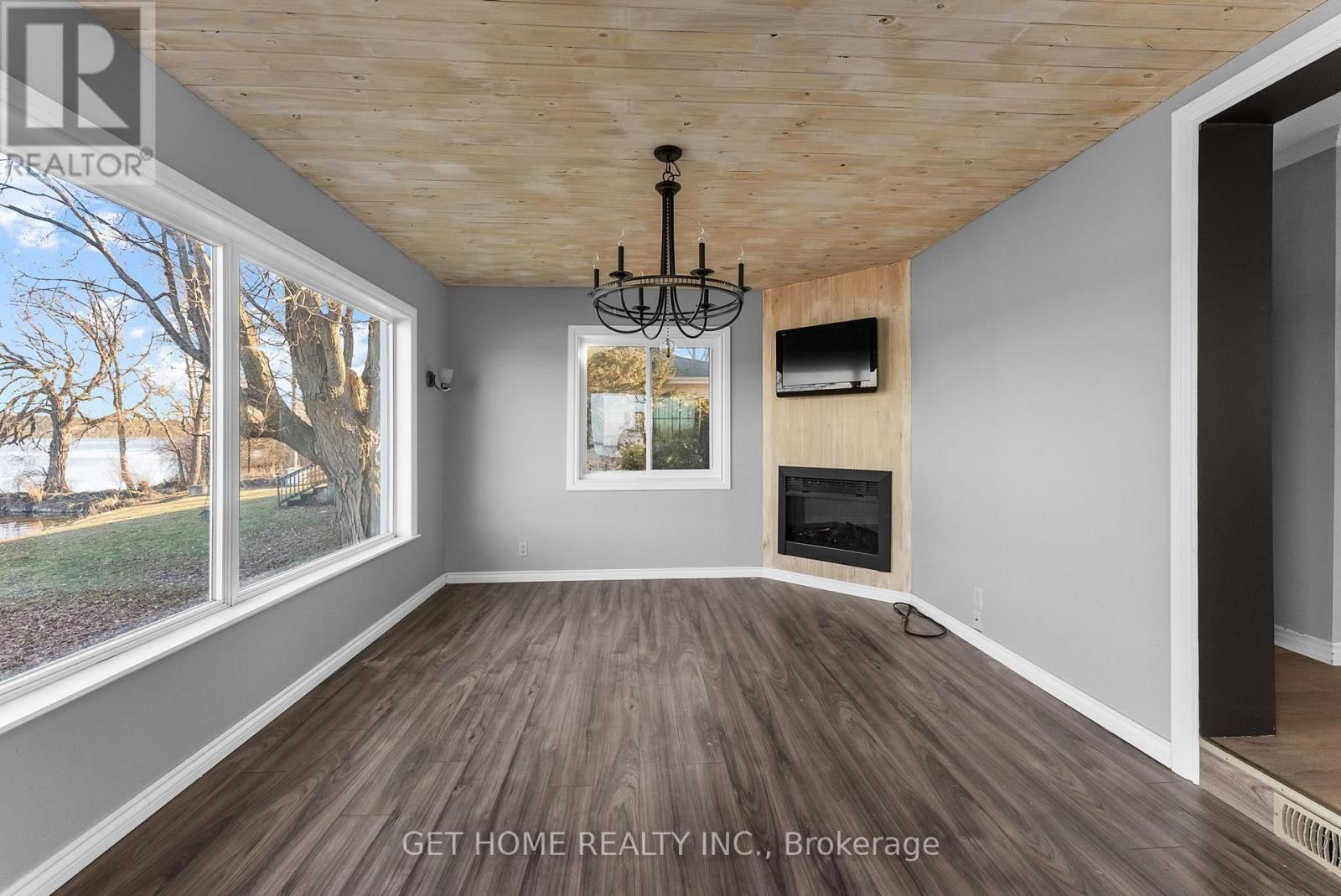 52 PATS LANE Image 18