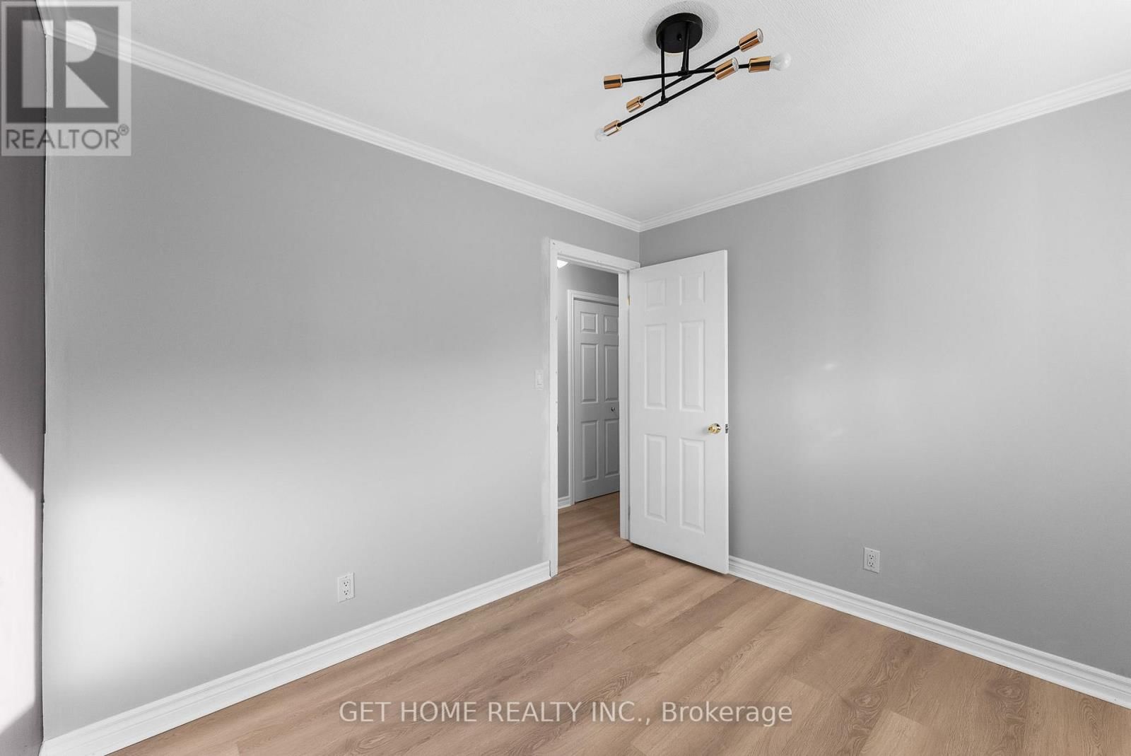 52 PATS LANE Image 22