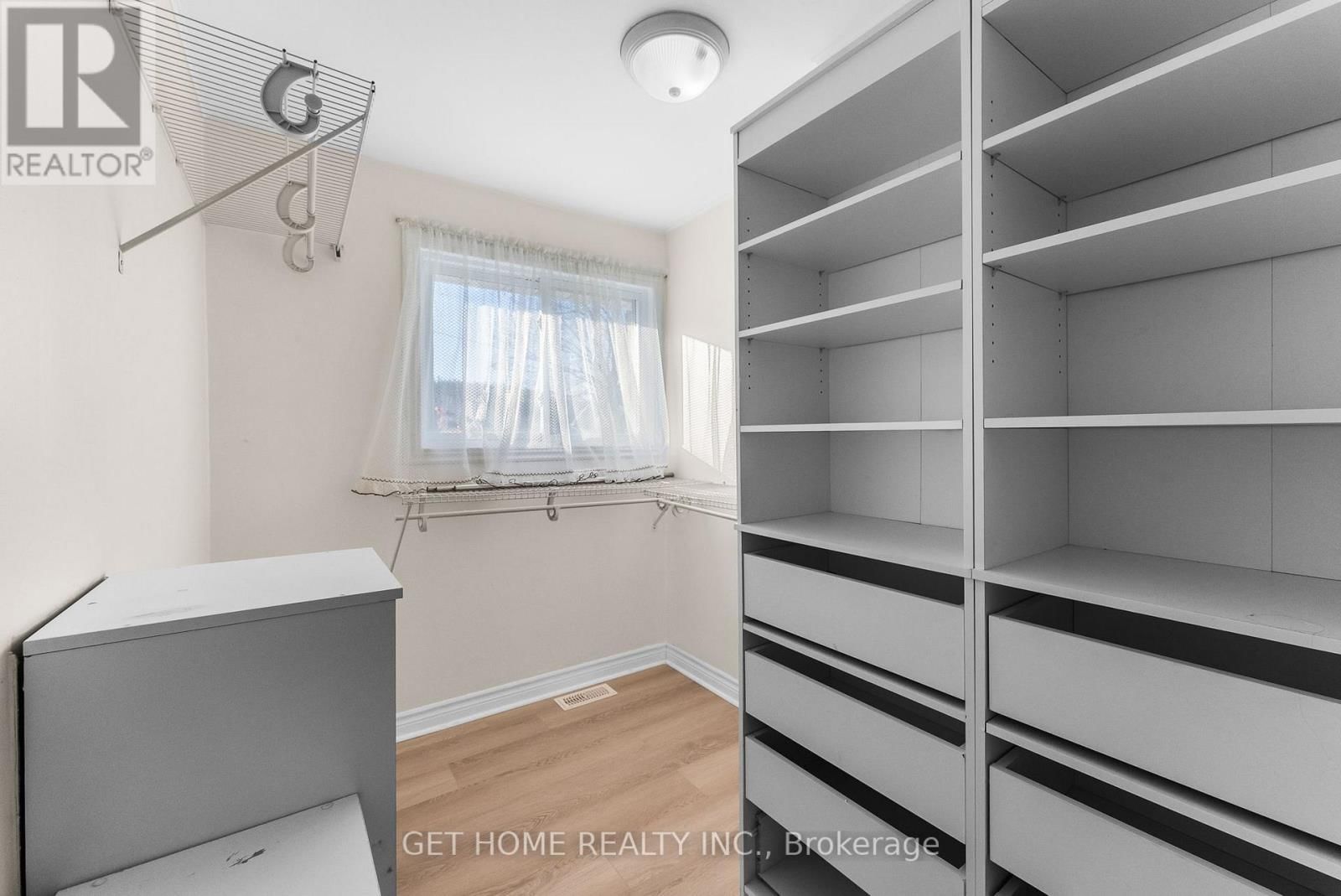 52 PATS LANE Image 26