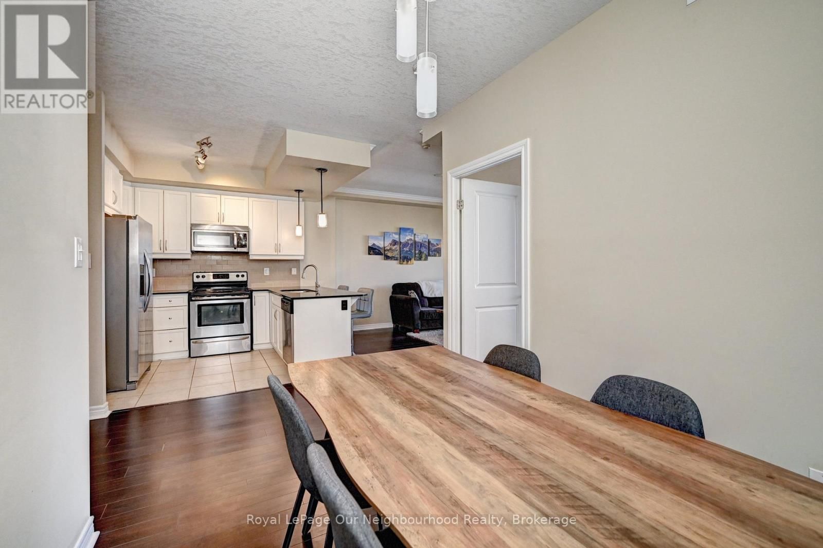 1104 - 539 BELMONT AVENUE WEST Image 17