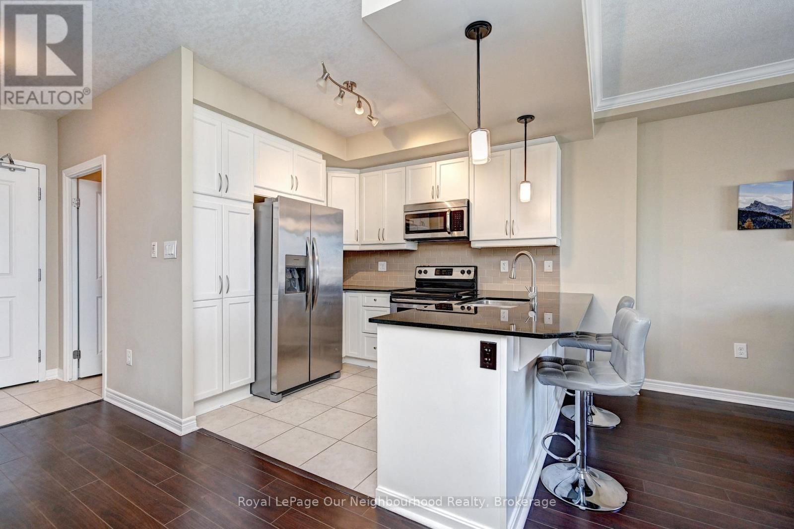 1104 - 539 BELMONT AVENUE WEST Image 7