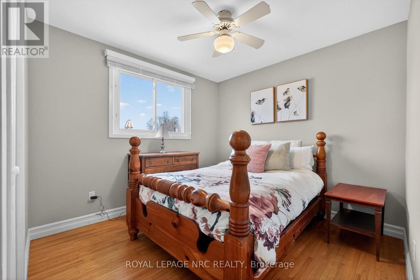 110 SHERMAN DRIVE Image 11