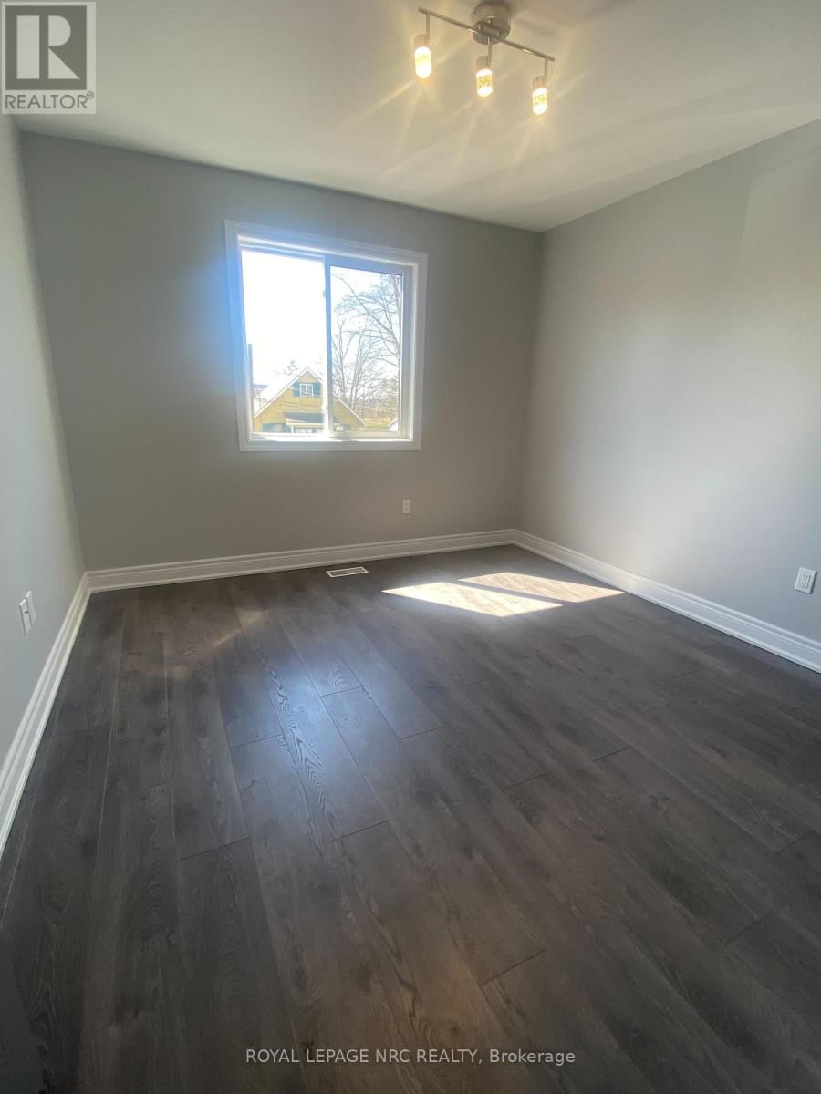 76 ALMOND STREET Image 10