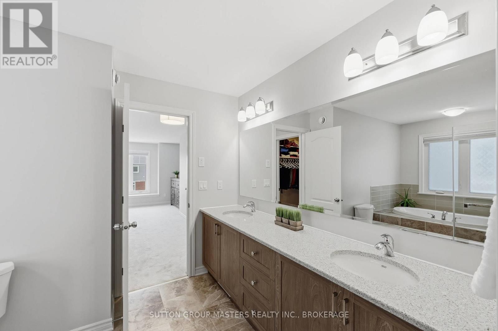 1187 WATERSIDE WAY Image 32