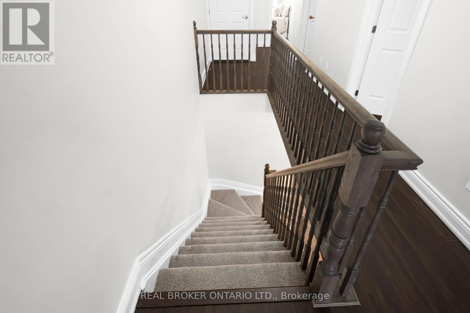 15 PEEVER PLACE Image 41