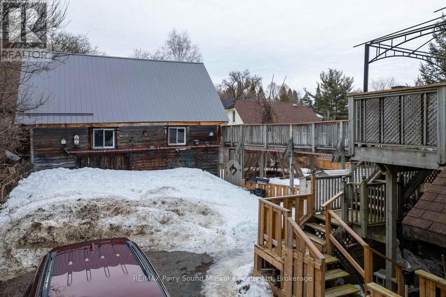 156 ONTARIO STREET Image 3