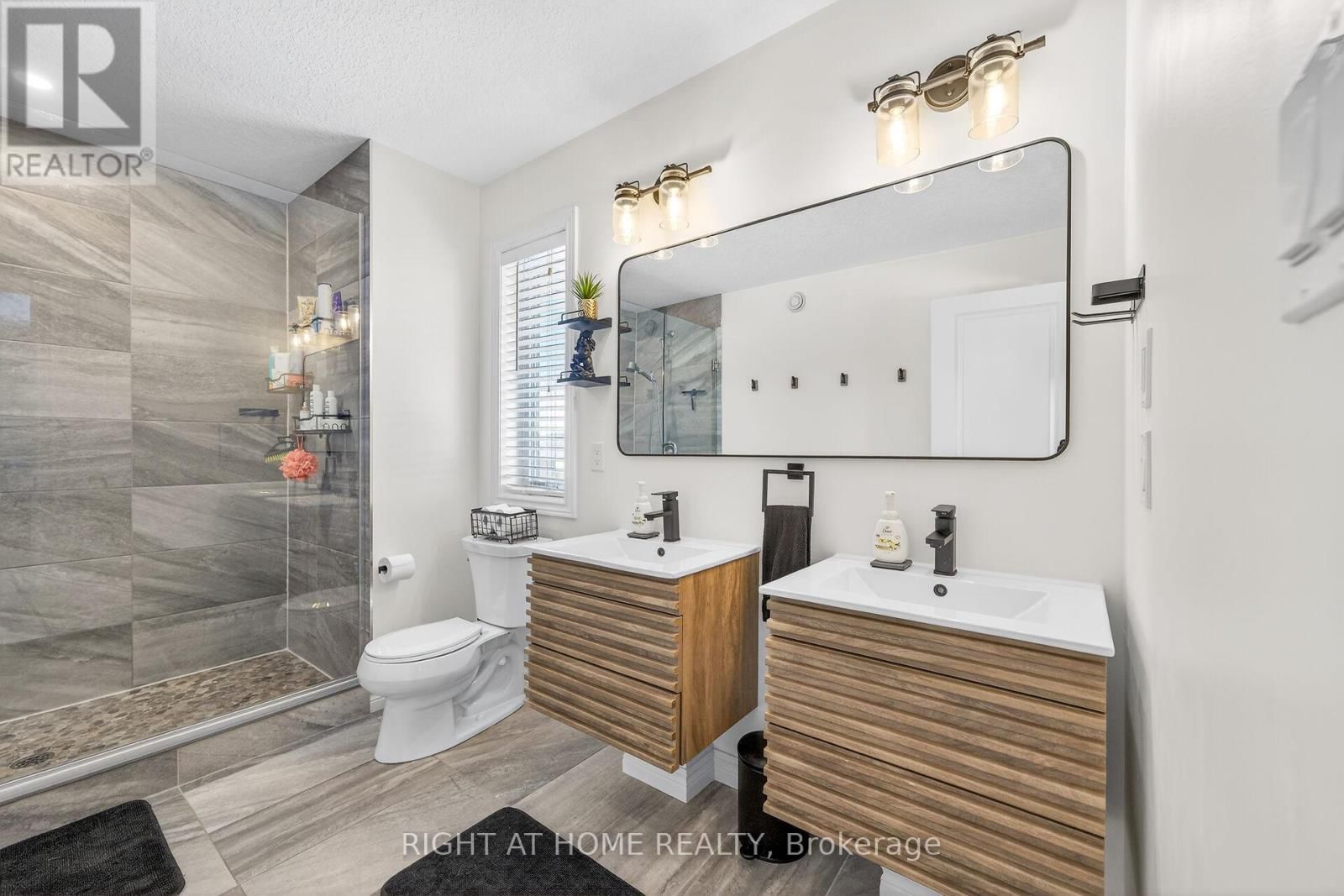 74 FARLEY ROAD Image 23