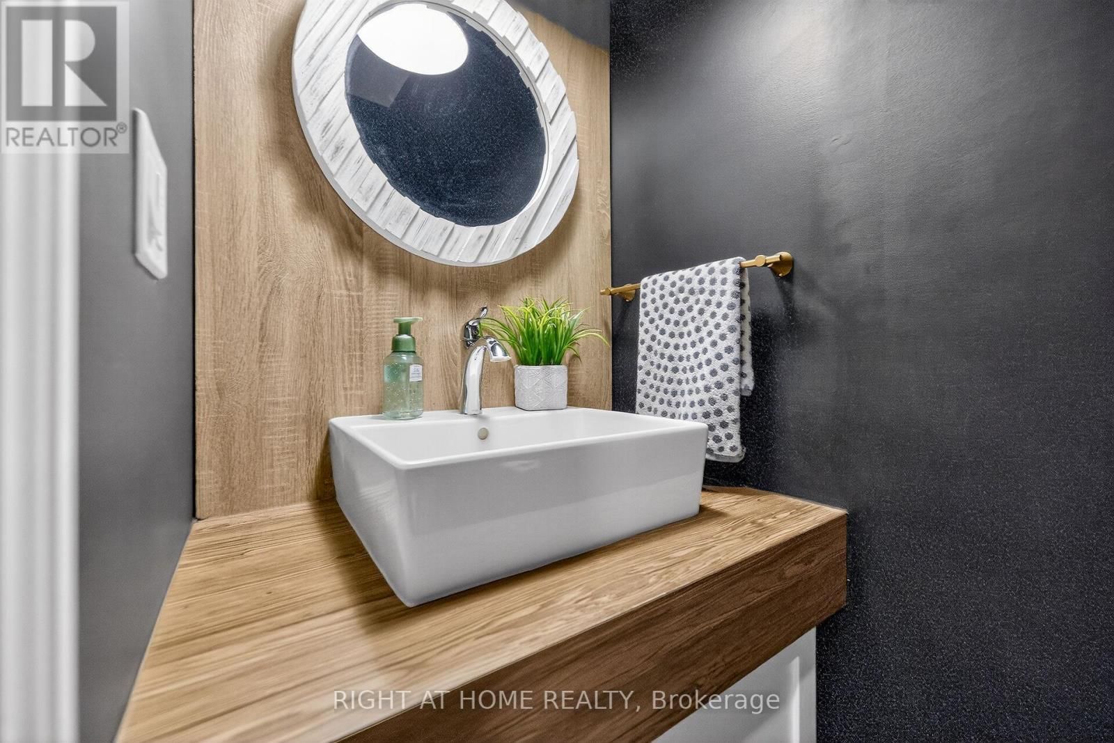 74 FARLEY ROAD Image 36