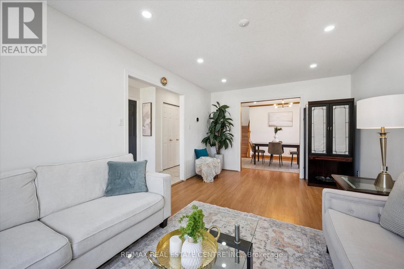 35 MELRAN DRIVE Image 9