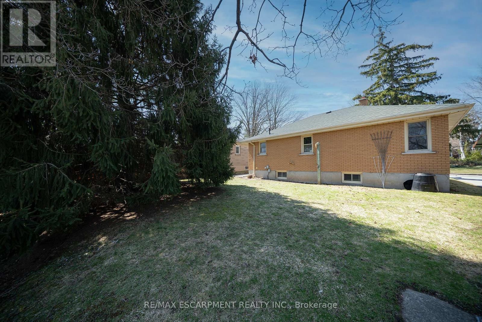 522 HURON STREET Image 27