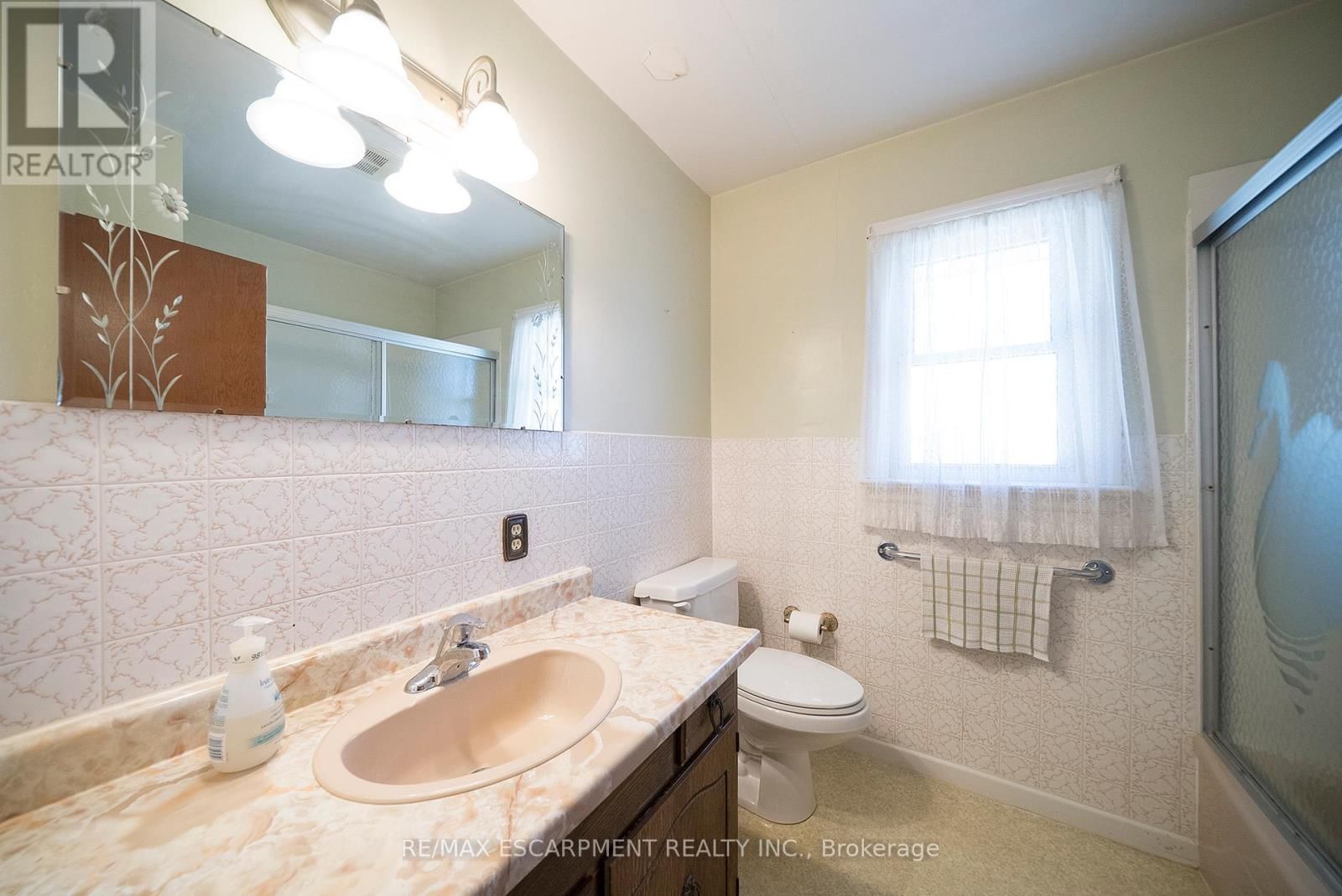 522 HURON STREET Image 7