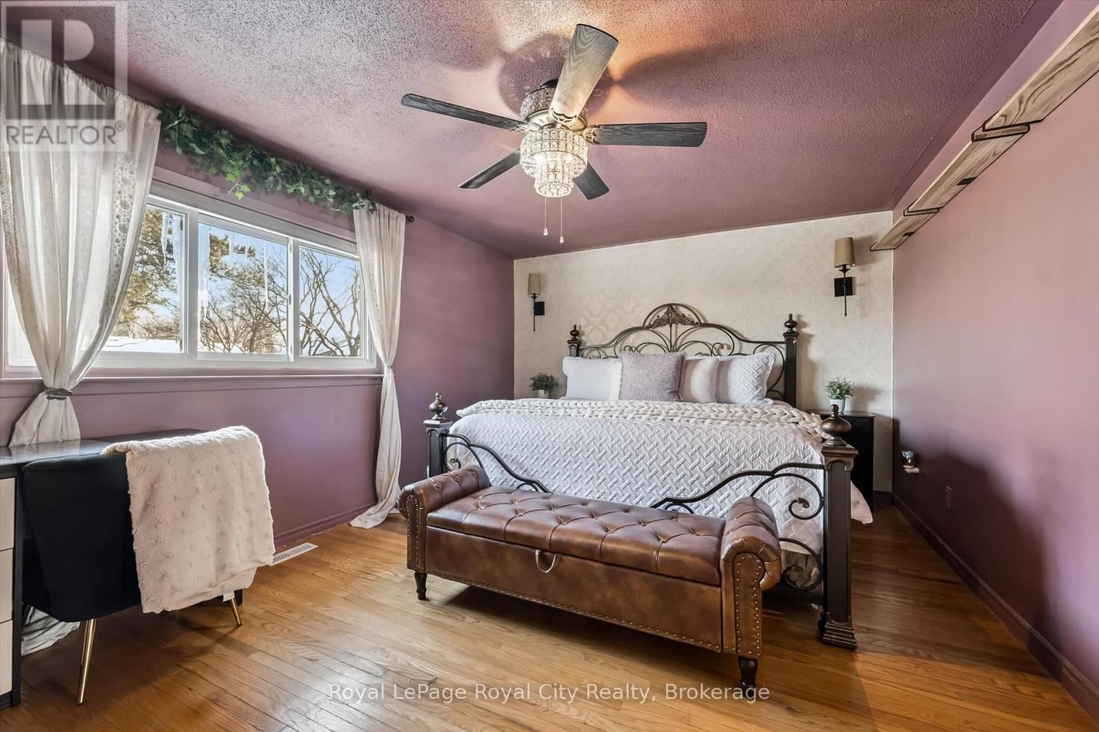 30 - 121 BAGOT STREET Image 19