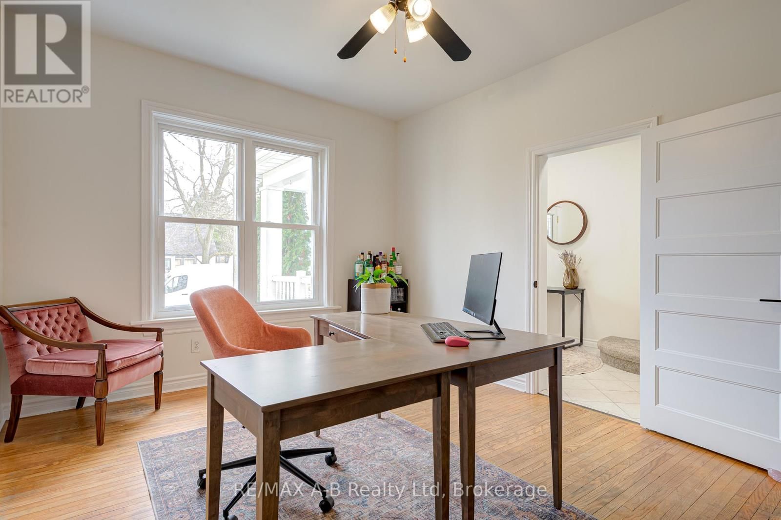 25 ASH STREET Image 12