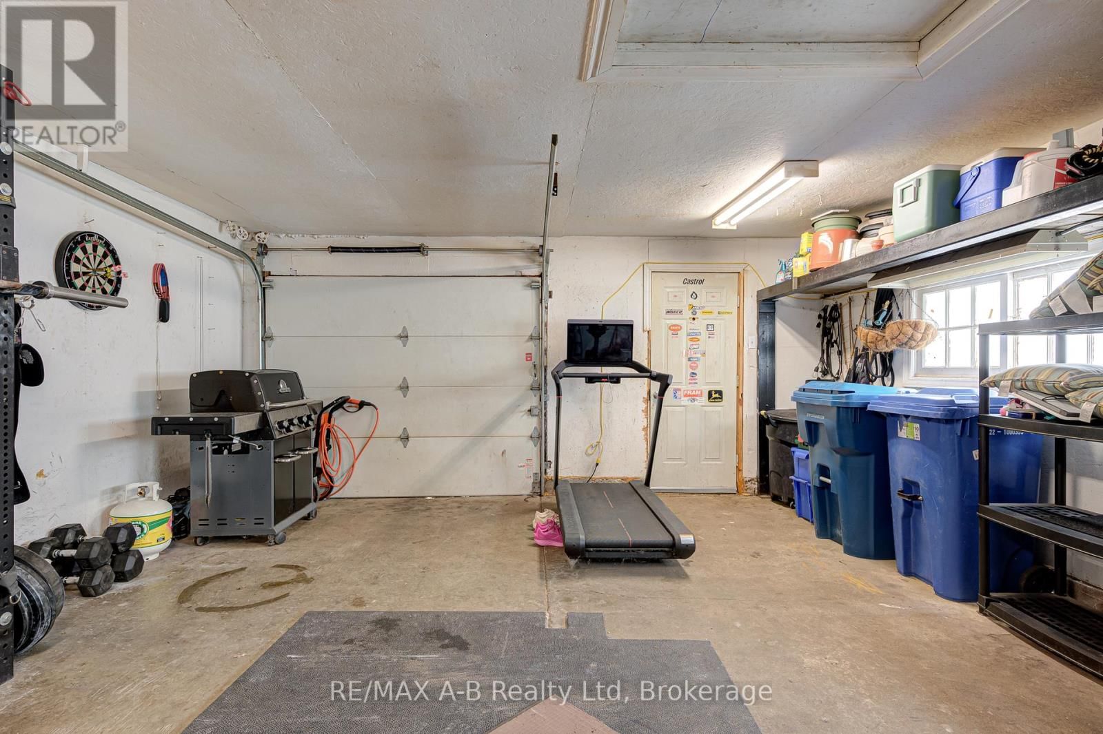 25 ASH STREET Image 33