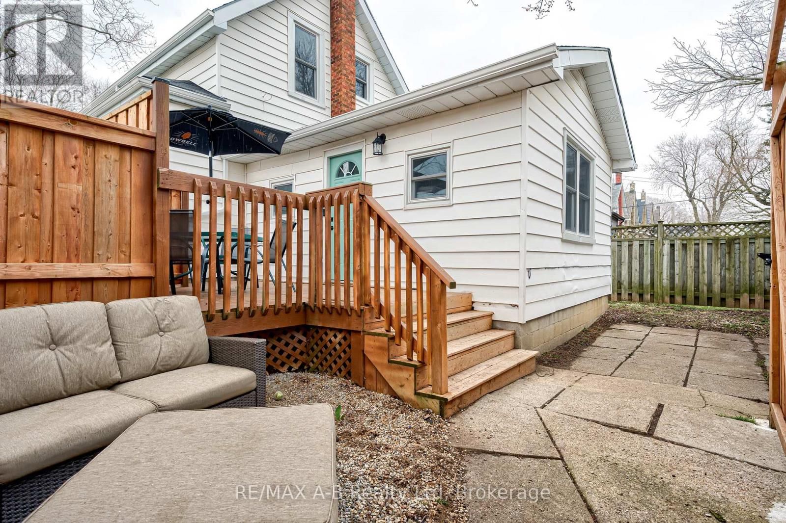 25 ASH STREET Image 35