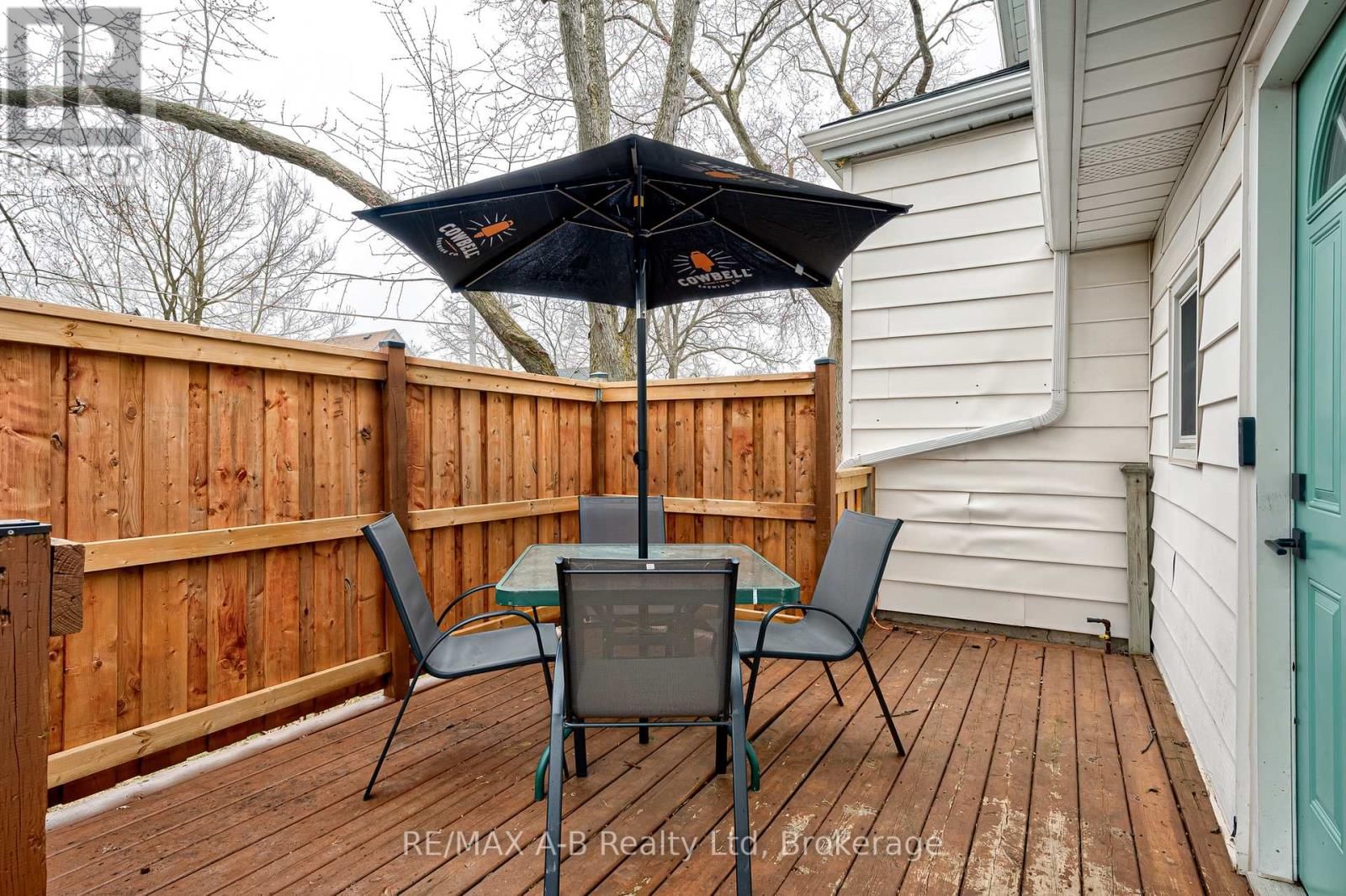 25 ASH STREET Image 38