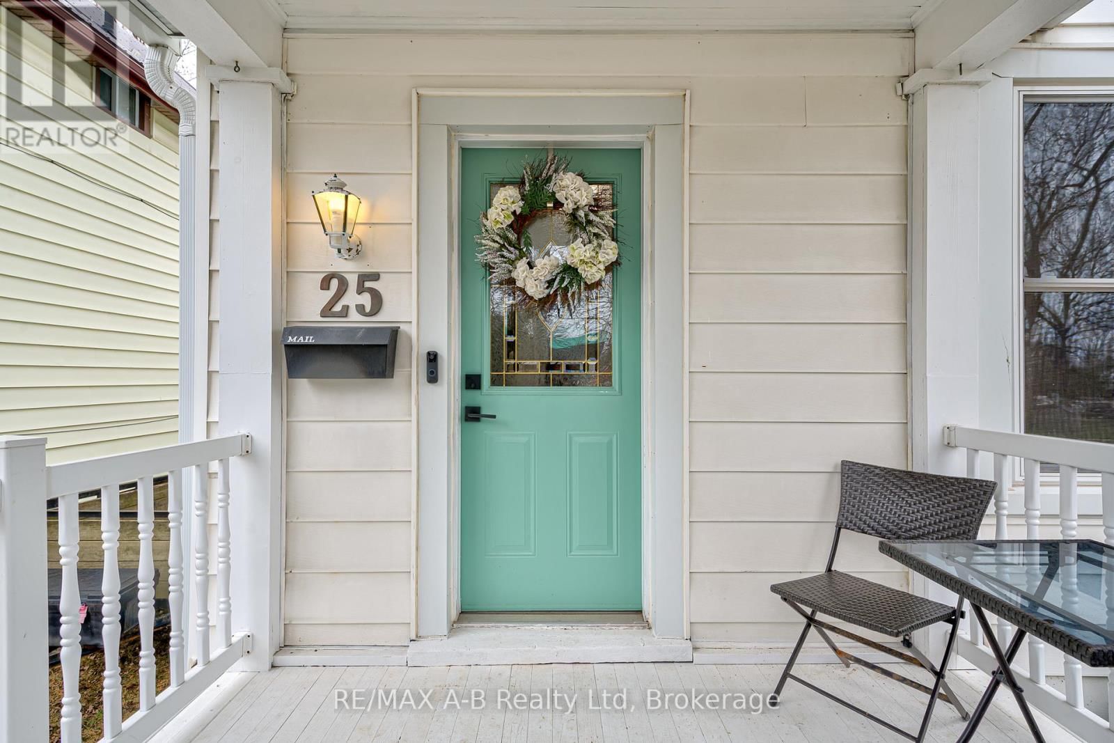 25 ASH STREET Image 5