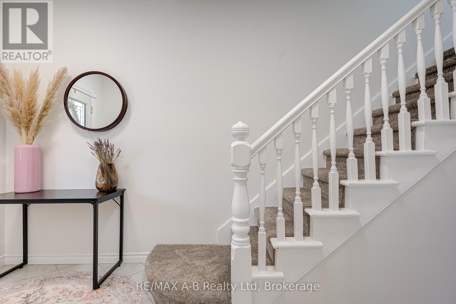 25 ASH STREET Image 9