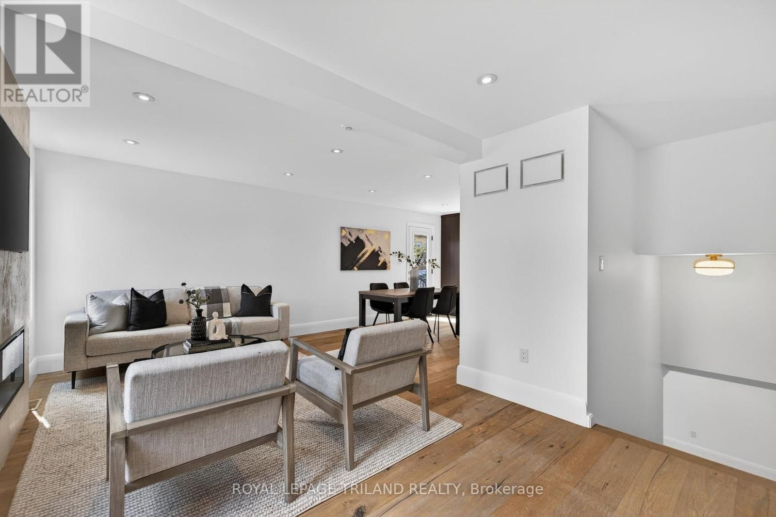 14 LUNDY LANE Image 5