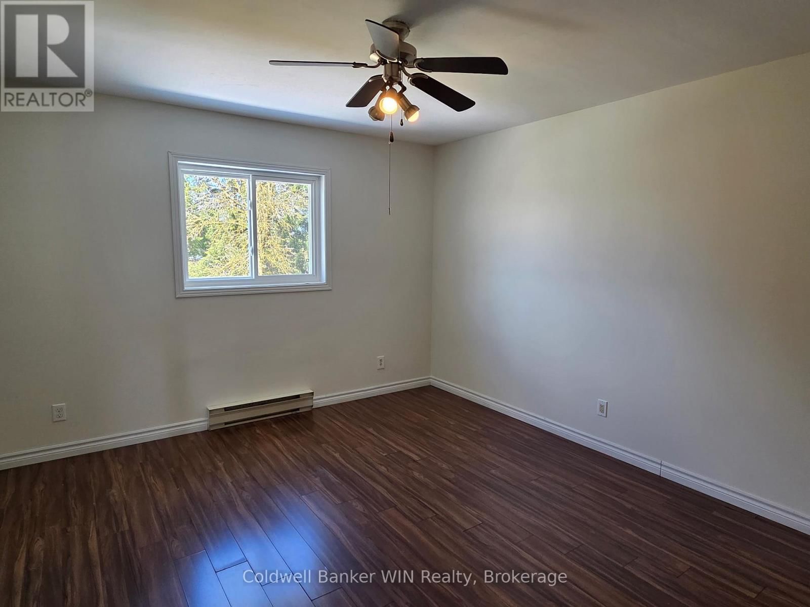 7324 5 SIDEROAD EAST Image 10