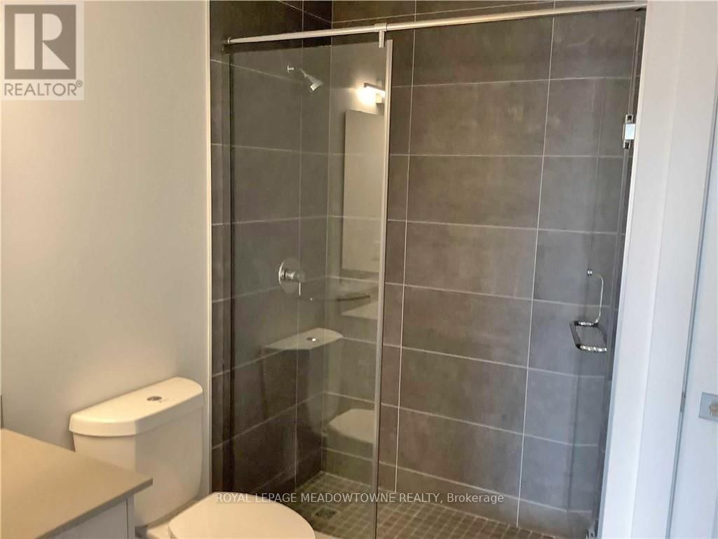 1304 - 15 GLEBE STREET EAST Image 11