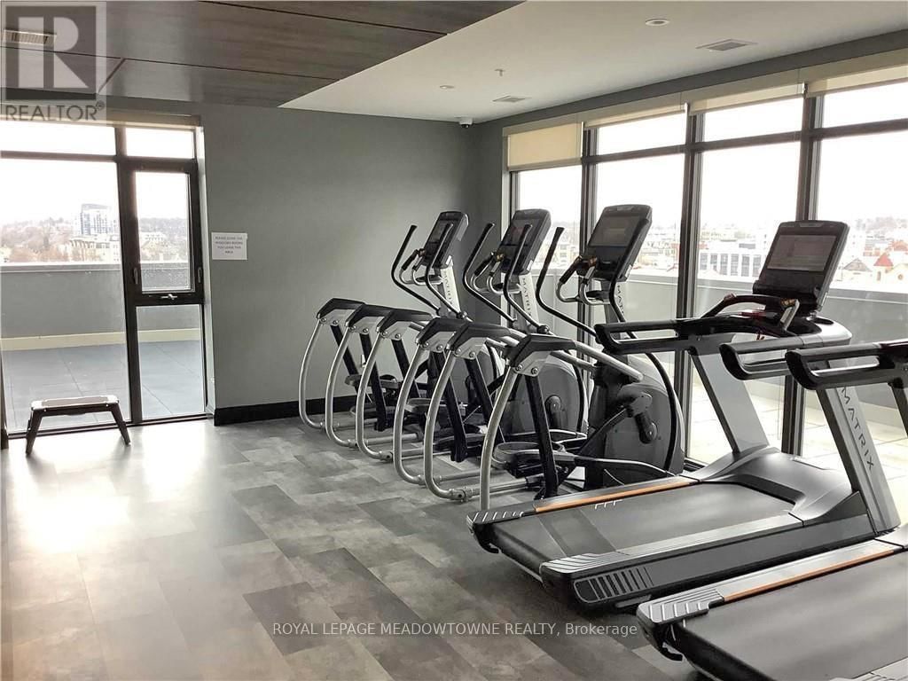 1304 - 15 GLEBE STREET EAST Image 14