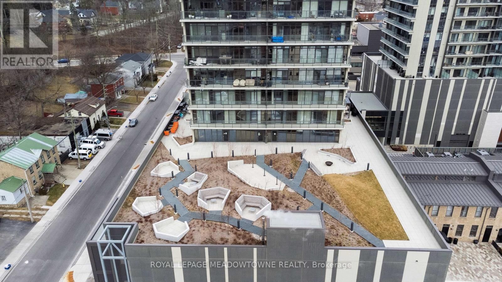 1304 - 15 GLEBE STREET EAST Image 26