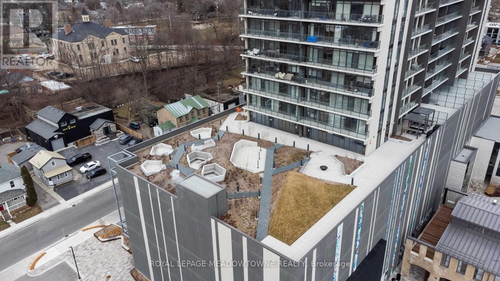 1304 - 15 GLEBE STREET EAST Image 28