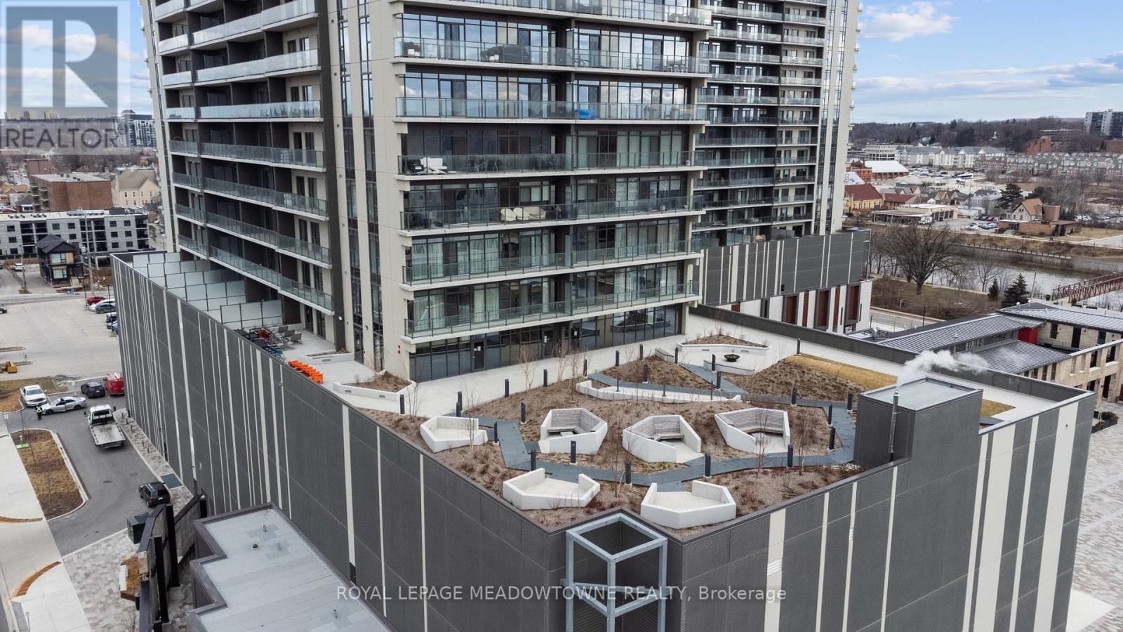 1304 - 15 GLEBE STREET EAST Image 29