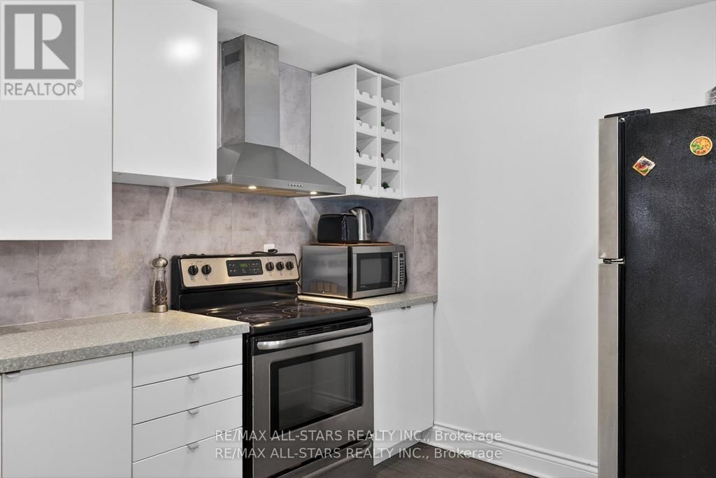 220 MCGUIRE BEACH ROAD Image 10