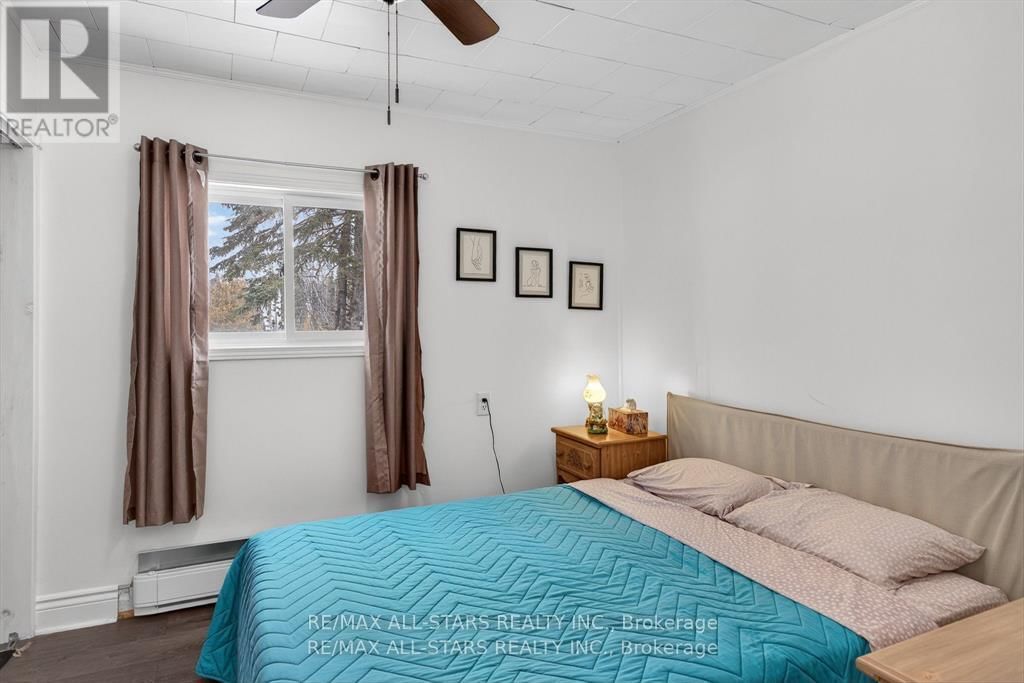 220 MCGUIRE BEACH ROAD Image 18