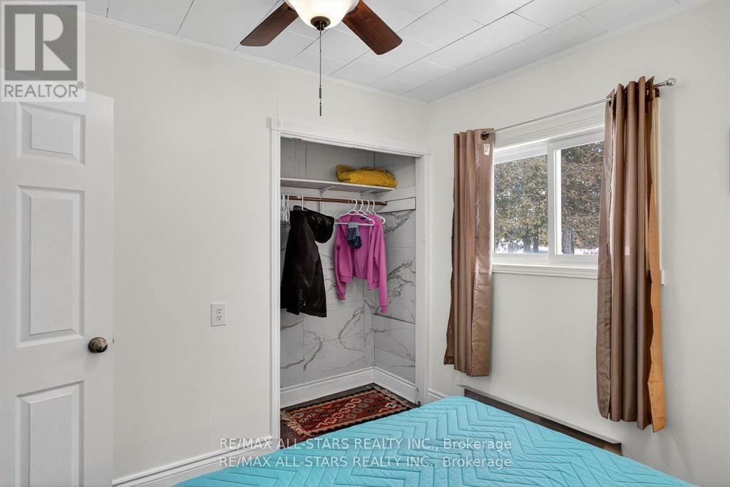 220 MCGUIRE BEACH ROAD Image 19