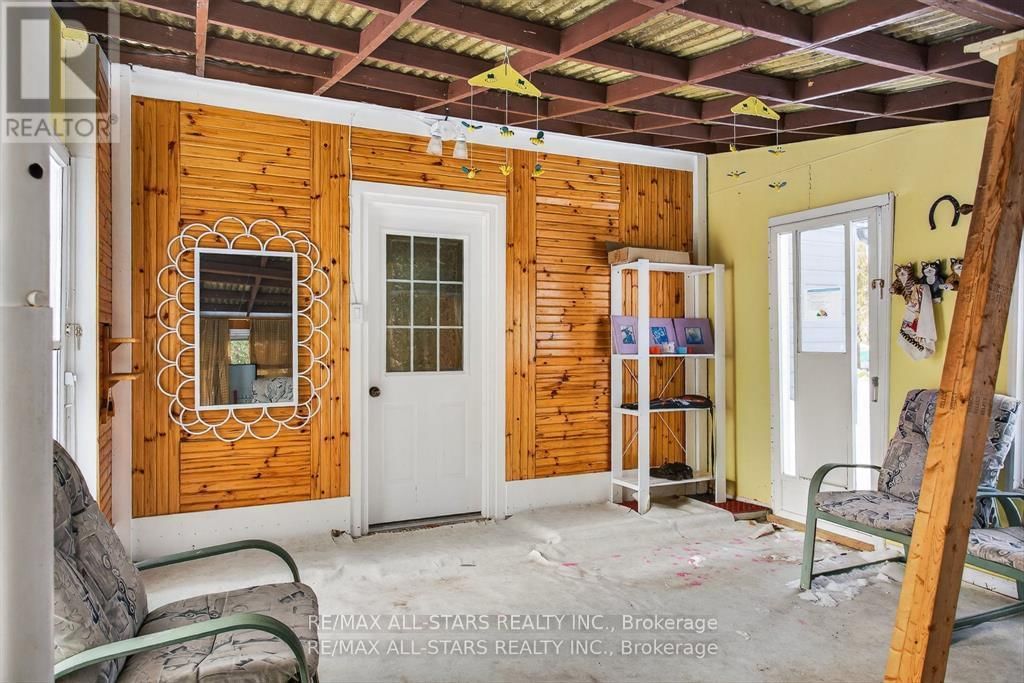 220 MCGUIRE BEACH ROAD Image 28