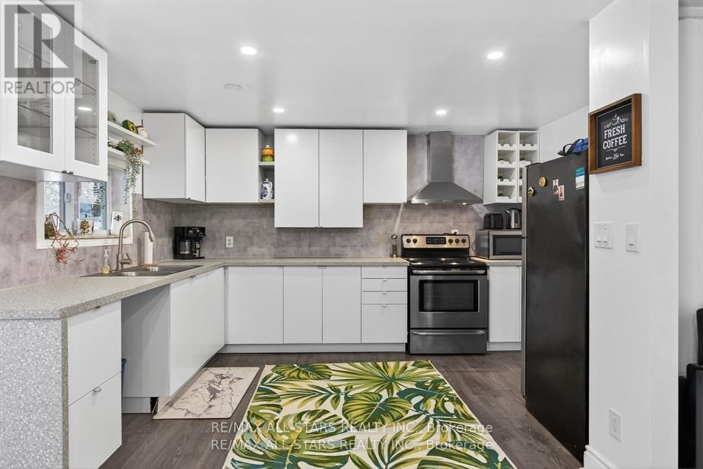 220 MCGUIRE BEACH ROAD Image 8