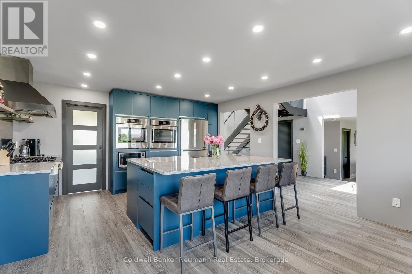 8312 WELLINGTON ROAD 124 ROAD Image 10