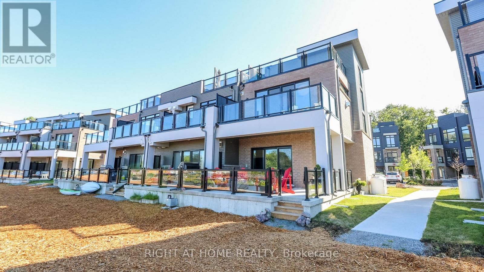 100 MARINA VILLAGE DRIVE Image 1