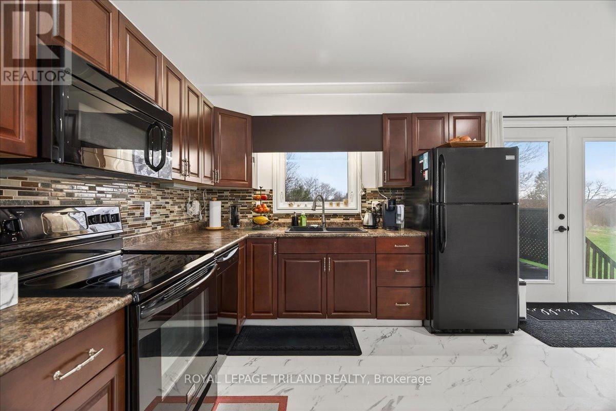 14 WELLINGTON AVENUE Image 13