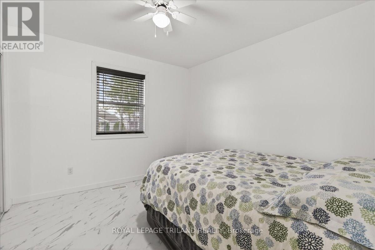 14 WELLINGTON AVENUE Image 22