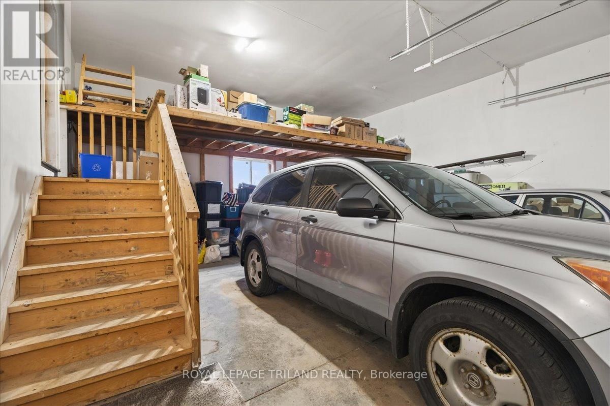 14 WELLINGTON AVENUE Image 37