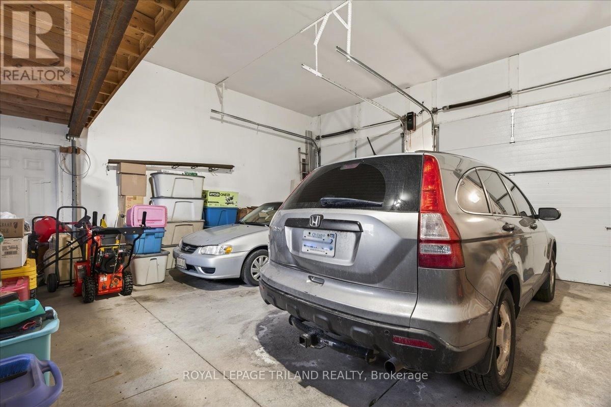 14 WELLINGTON AVENUE Image 38