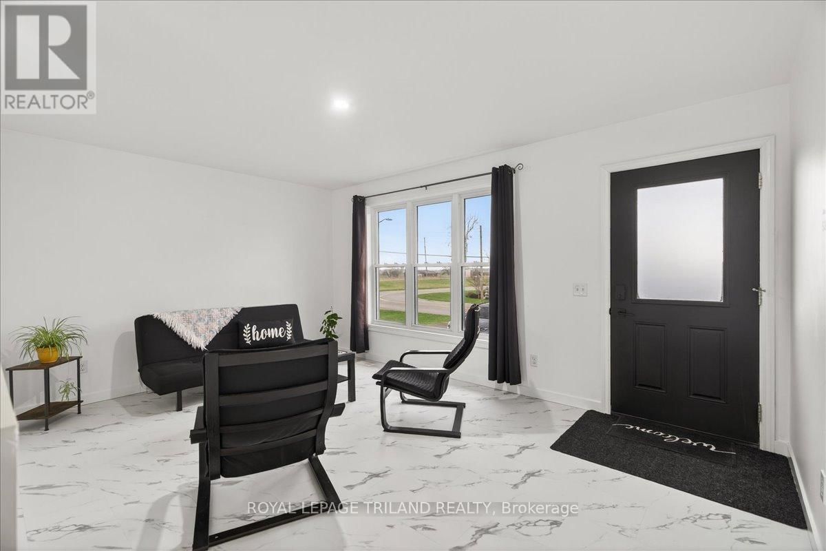 14 WELLINGTON AVENUE Image 9