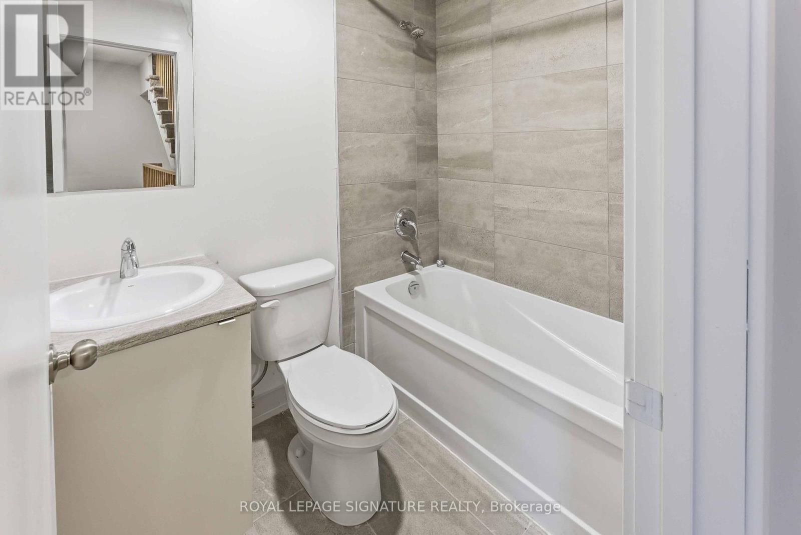 309A - 16 MELBOURNE AVENUE Image 11