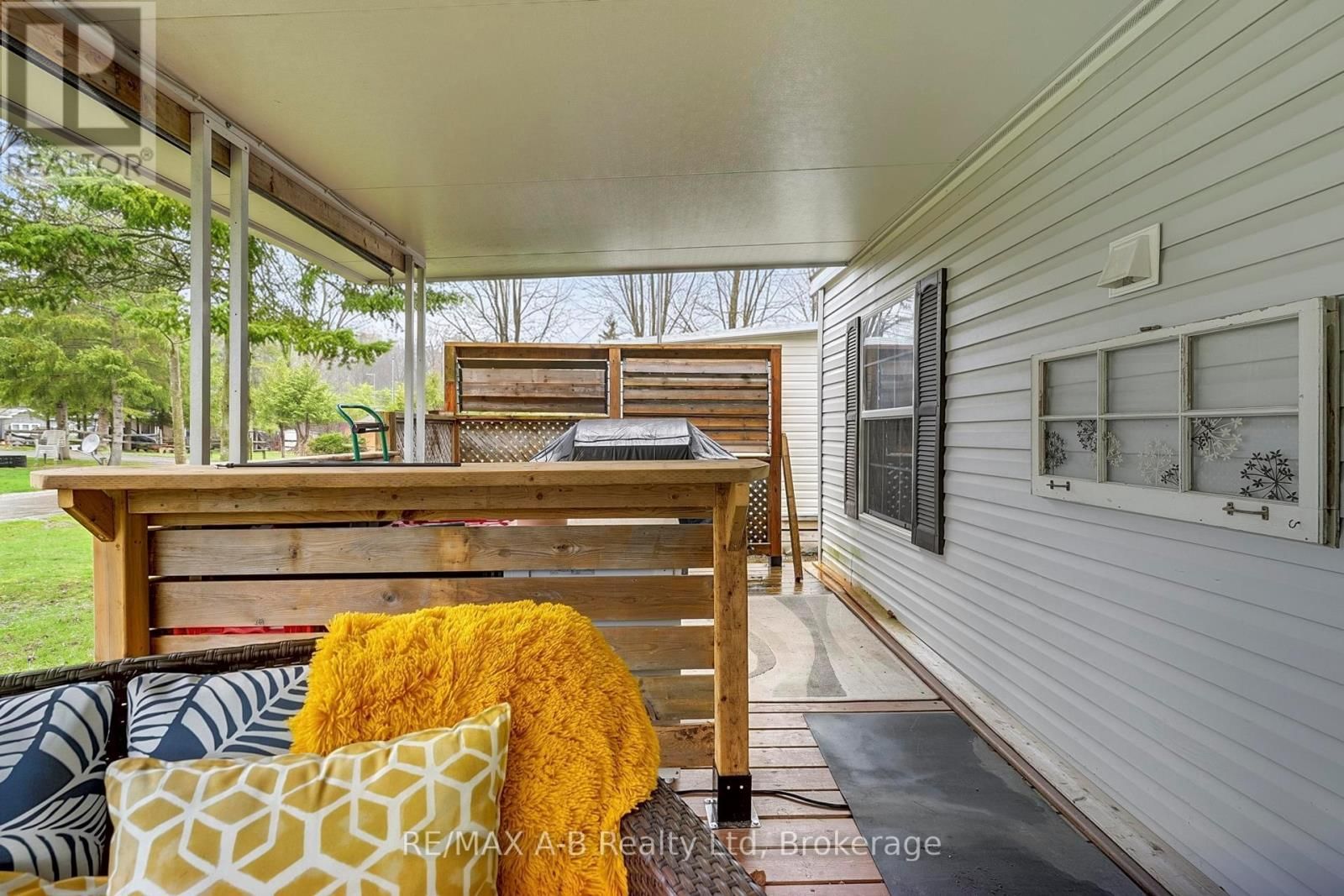 411 - 923590 ROAD 92 ROAD Image 24