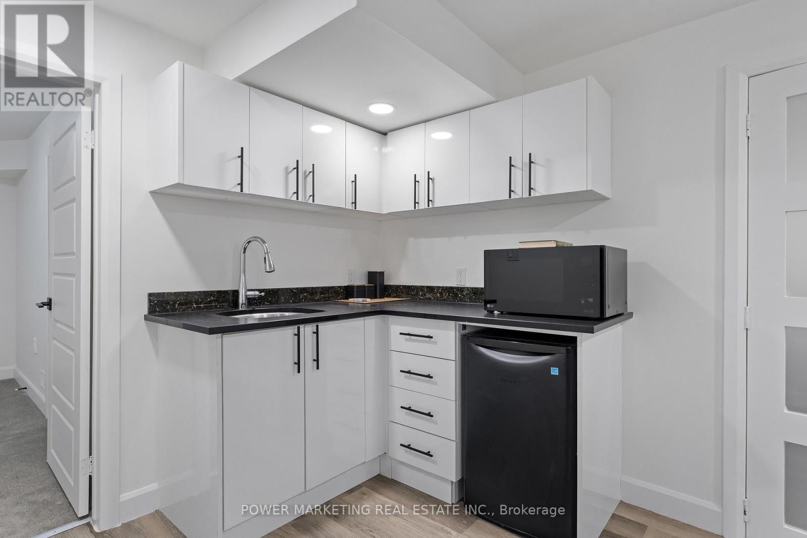 159 CELESTIAL GROVE Image 35