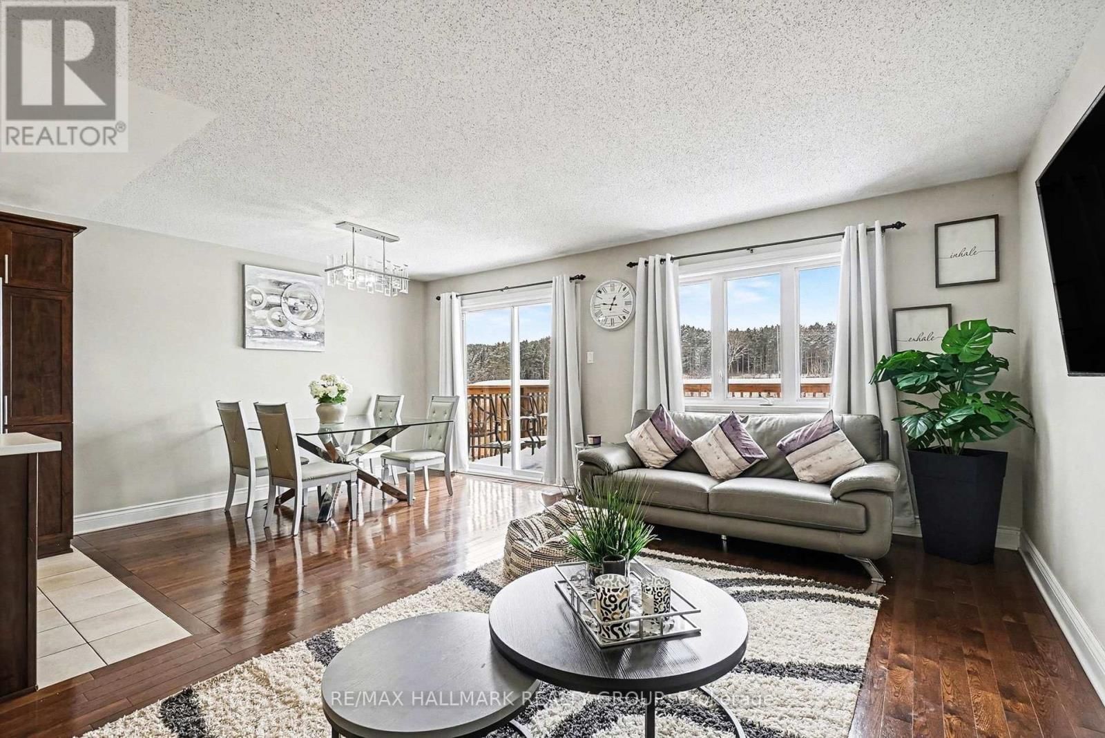 28 NATHALIE STREET Image 15