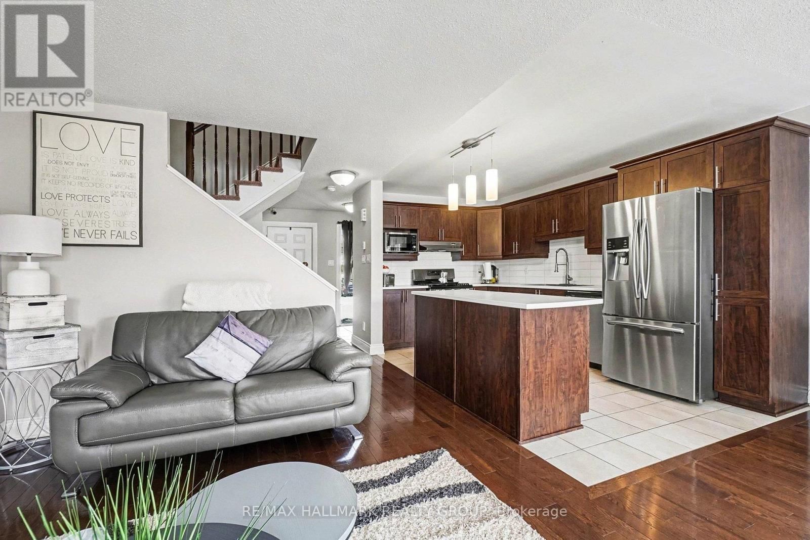 28 NATHALIE STREET Image 19