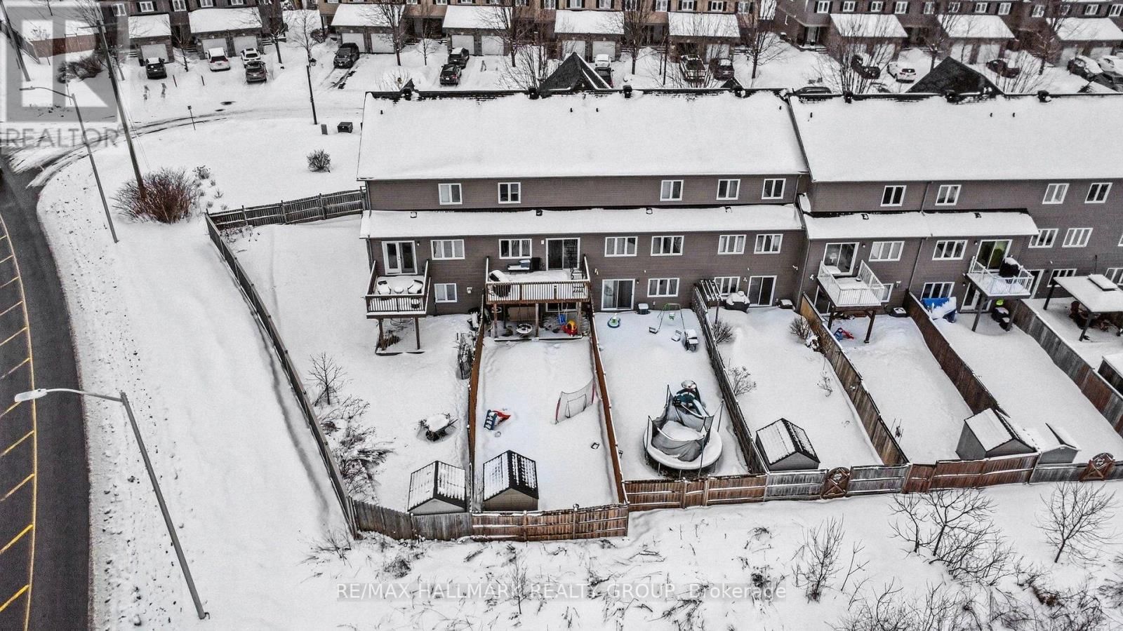 28 NATHALIE STREET Image 41