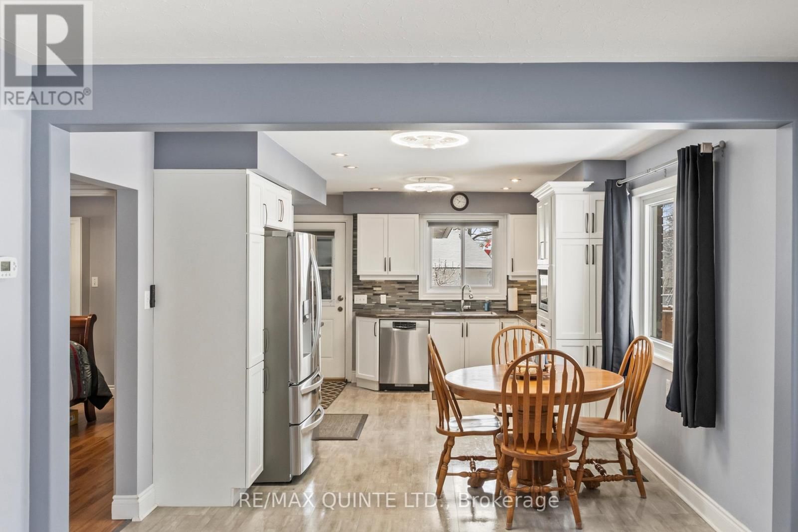 9 CHEER DRIVE Image 11