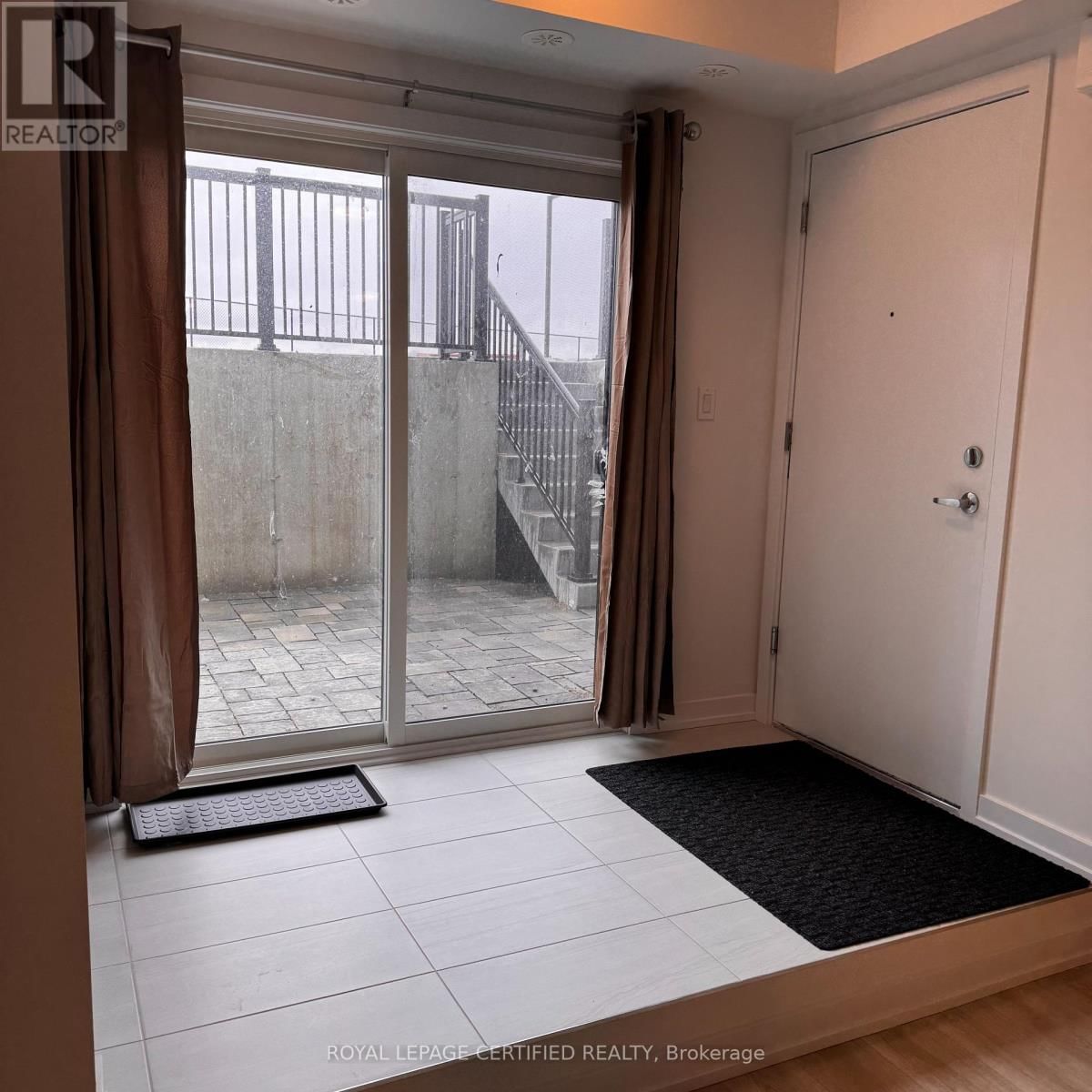 P16 - 25 PALACE STREET Image 6